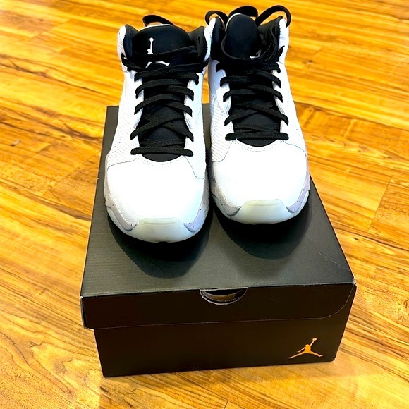 Men’s Jordan Lift Off-white/black/wolf grey - Picture 8 of 8